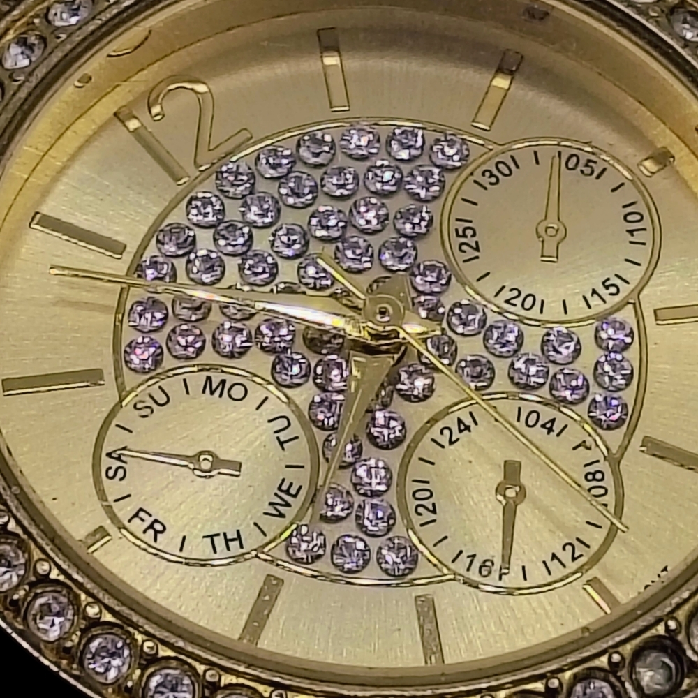 Avon Women's Gold Tone  Watch with Rhinestones - Picture 3 of 6